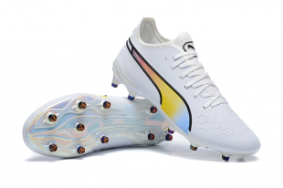 Футбольные бутсы Puma King Ultimate Icon MG белые