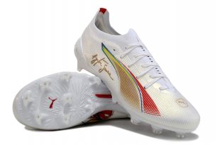 Футбольные бутсы Puma Ultra 5 Ultimate FG белые