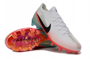 Футбольные бутсы Nike Air Zoom Mercurial Vapor 16 Elite AG разноцветные