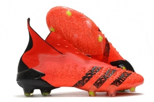 Детские футбольные бутсы Adidas Predator Freak+ FG оранжевые
